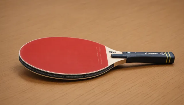 Порядок тренировки теннис - Обучение настольному теннису для начинающих: Хватка ракетки и первые удары